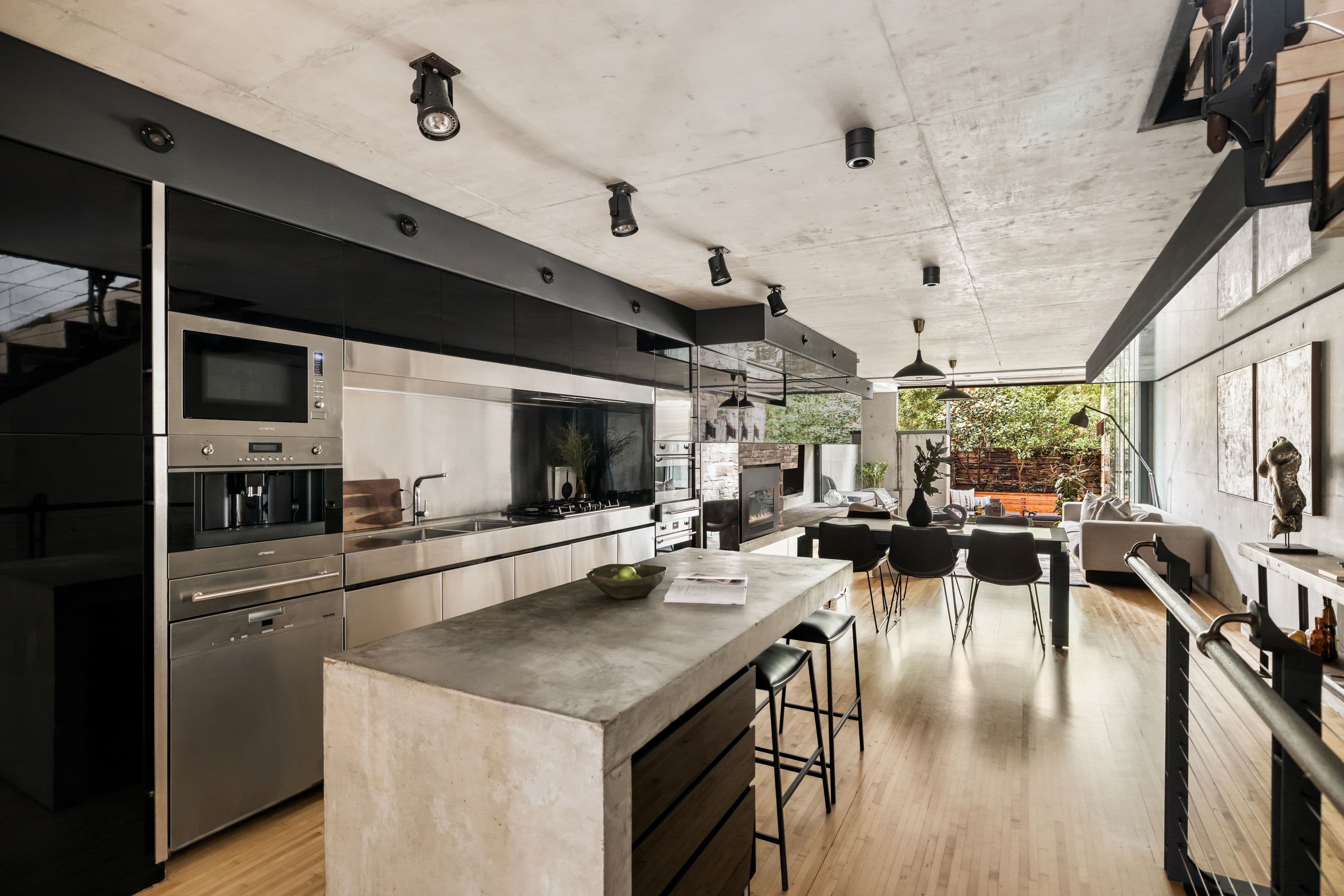 58c Wells Street, Redfern NSW 2016, Redfern - Thumbnail 2