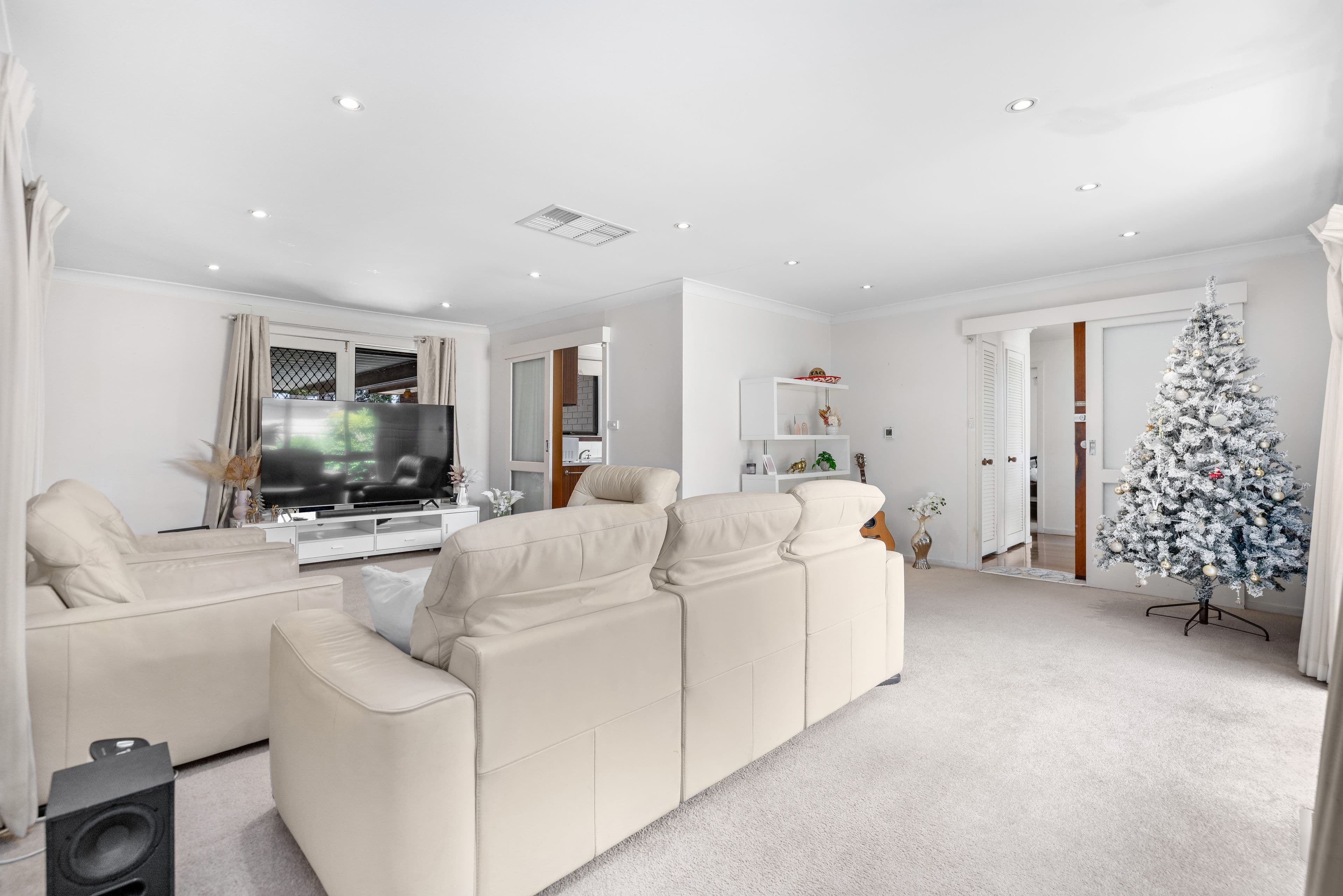108 Mary Avenue, Wheelers Hill VIC 3150, Wheelers Hill - Thumbnail 3