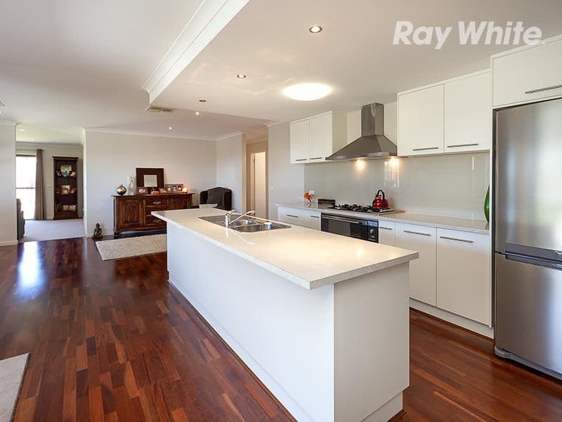 7 Lawson Circuit, LAVINGTON NSW 2641, Lavington - Thumbnail 2