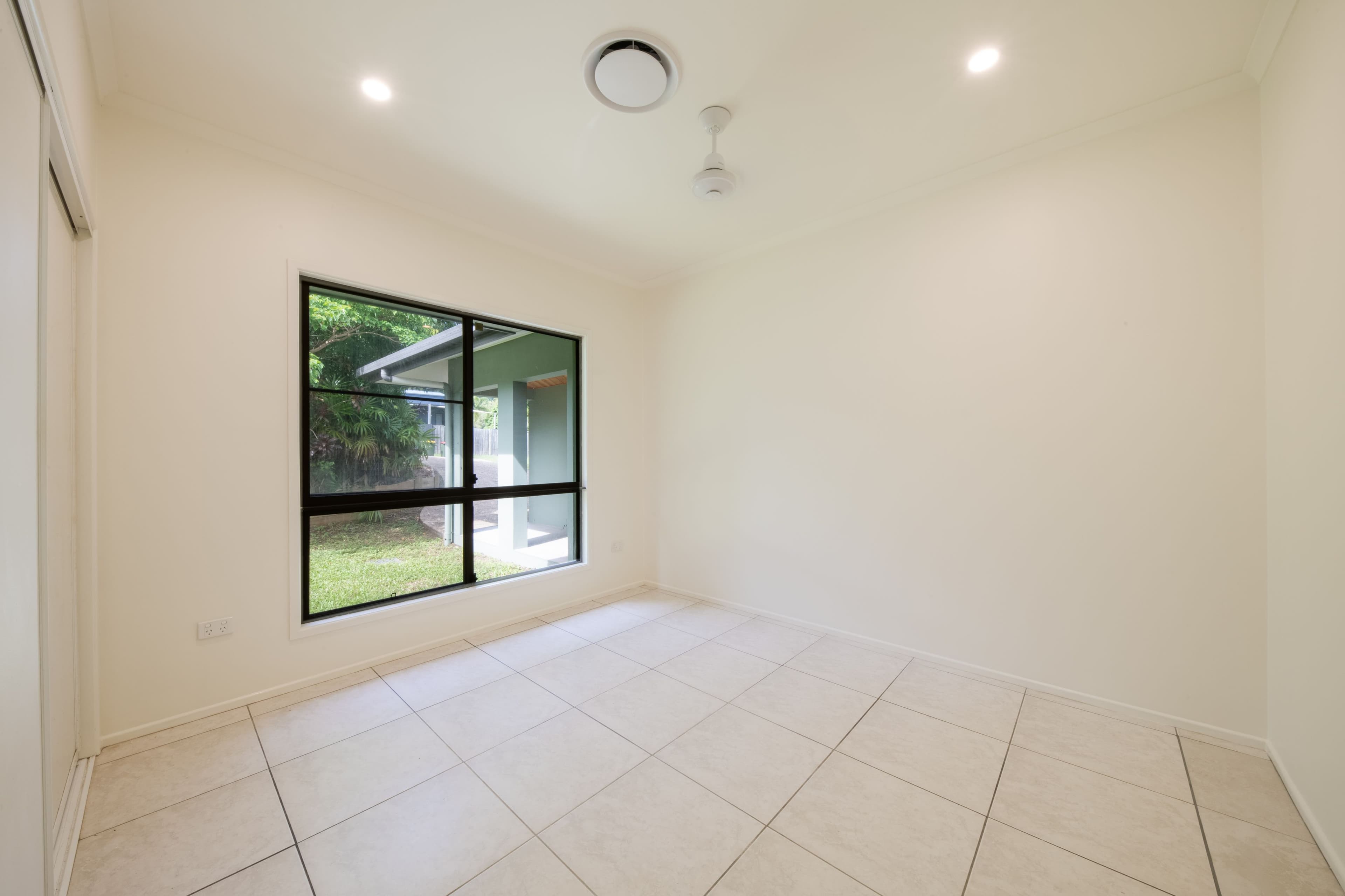 11 Ryben Court, Cannonvale QLD 4802, Cannonvale - Thumbnail 7