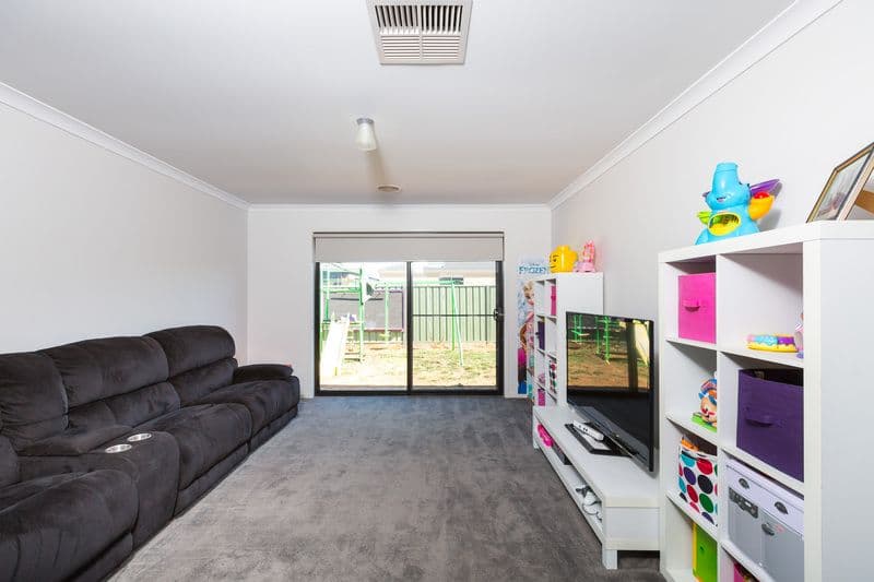 4 Aurora Place, Epsom VIC 3551, Epsom - Thumbnail 2
