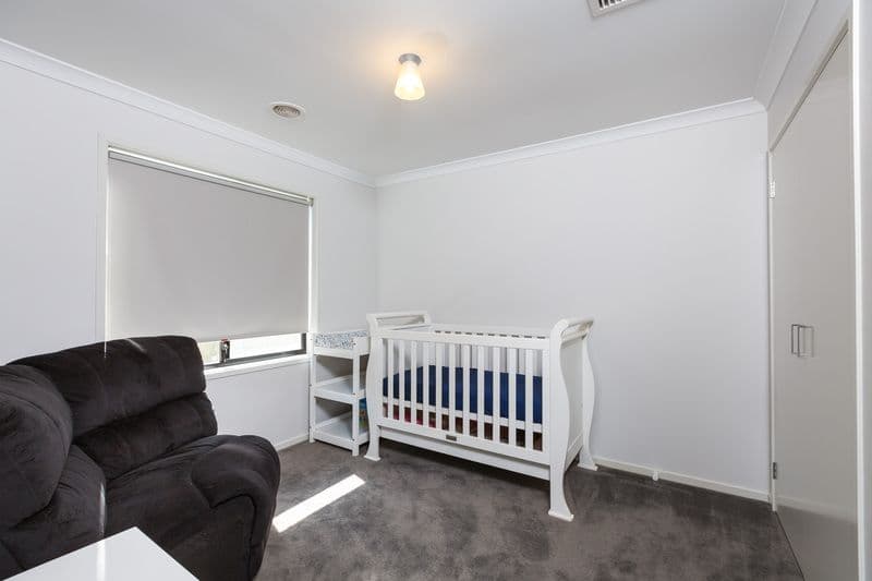 4 Aurora Place, Epsom VIC 3551, Epsom - Thumbnail 5