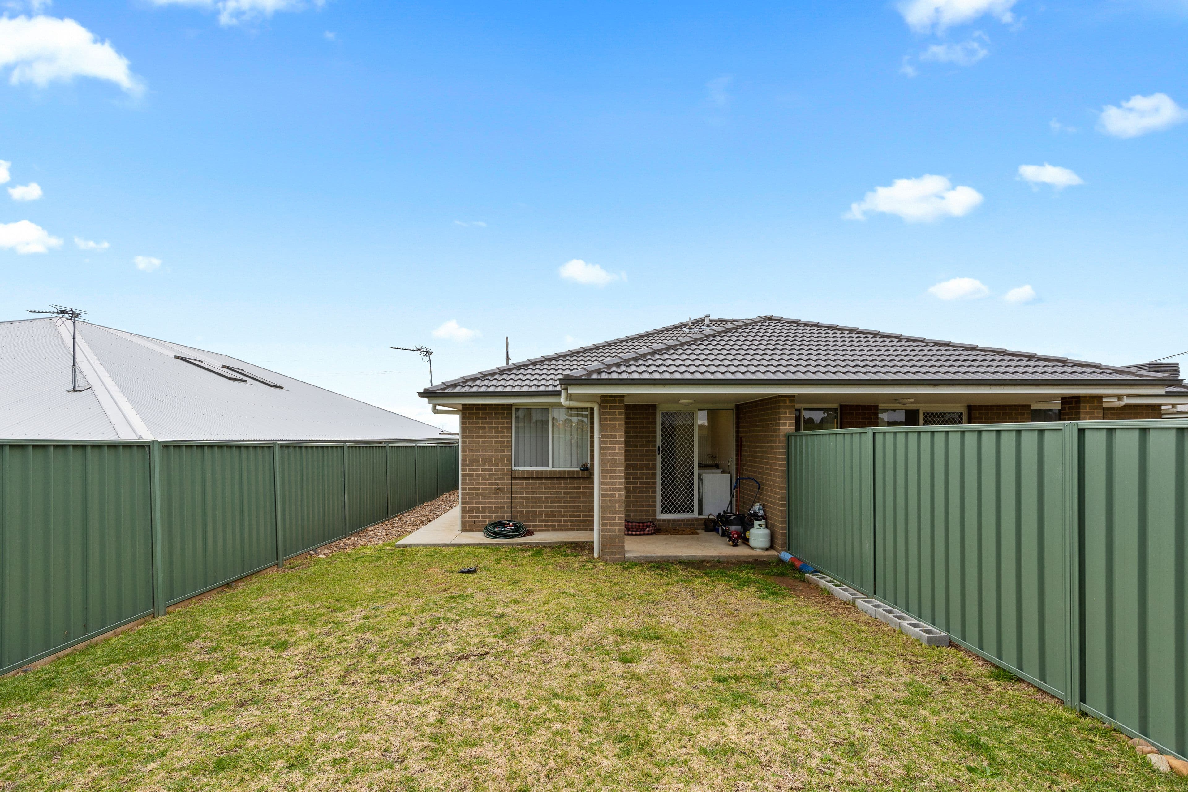 23 & 23A Hazelwood Drive, FOREST HILL NSW 2651, Forest Hill - Thumbnail 6