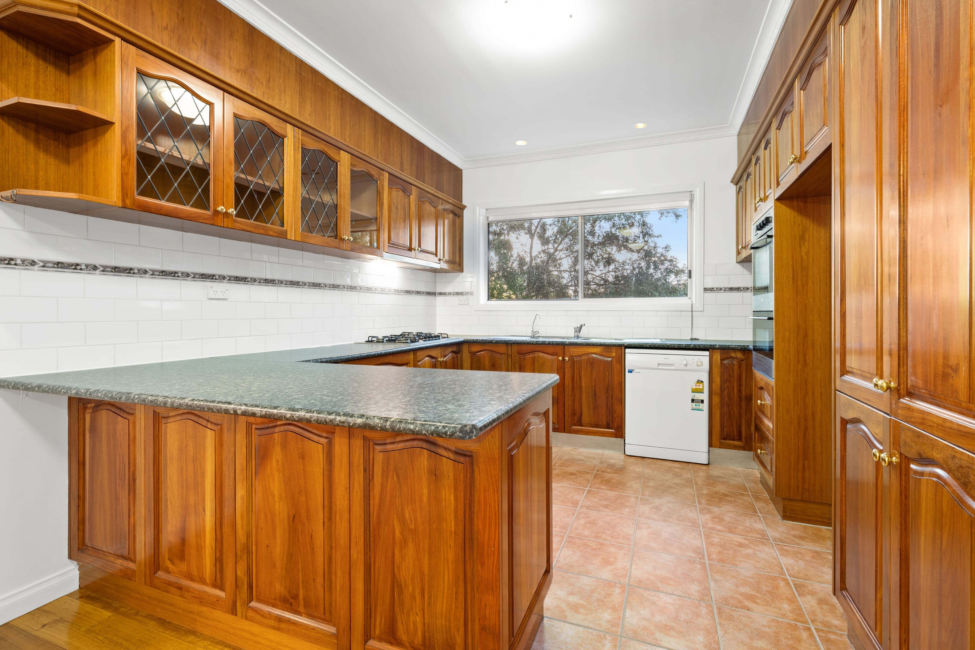21 Tallow Wood Drive, Greensborough VIC 3088, Greensborough - Thumbnail 5