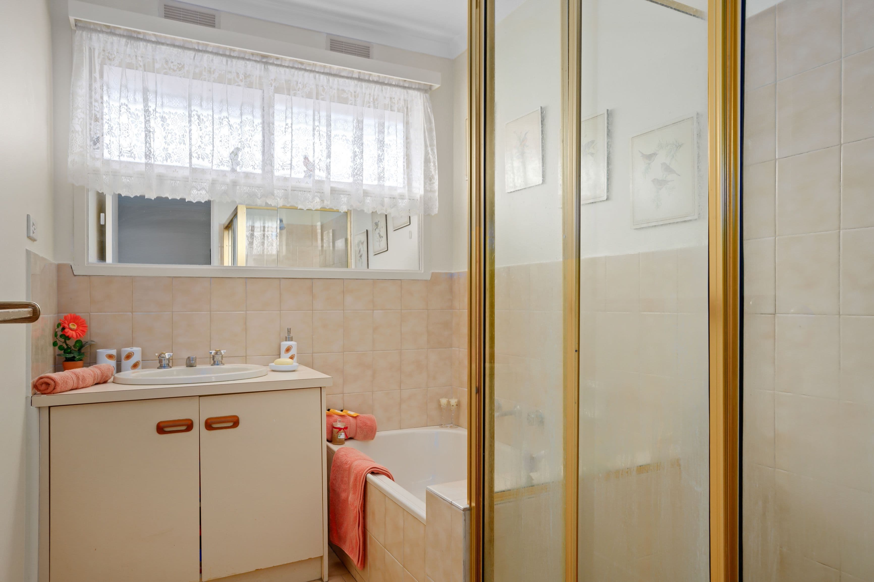 34 Maybury Drive, Mill Park VIC 3082, Mill Park - Thumbnail 5