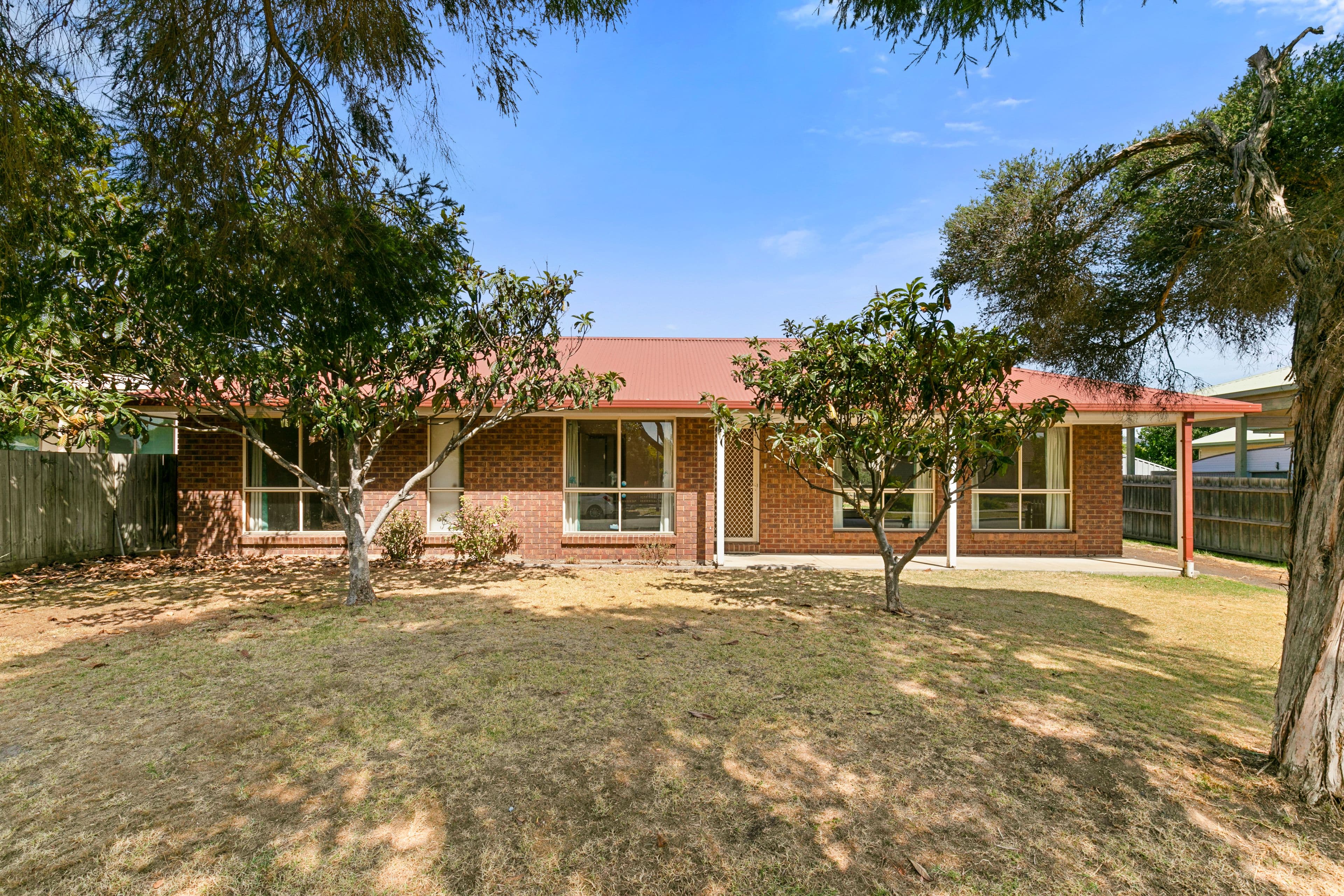 18 Robert Drive, Cowes VIC 3922, Cowes - Thumbnail 2