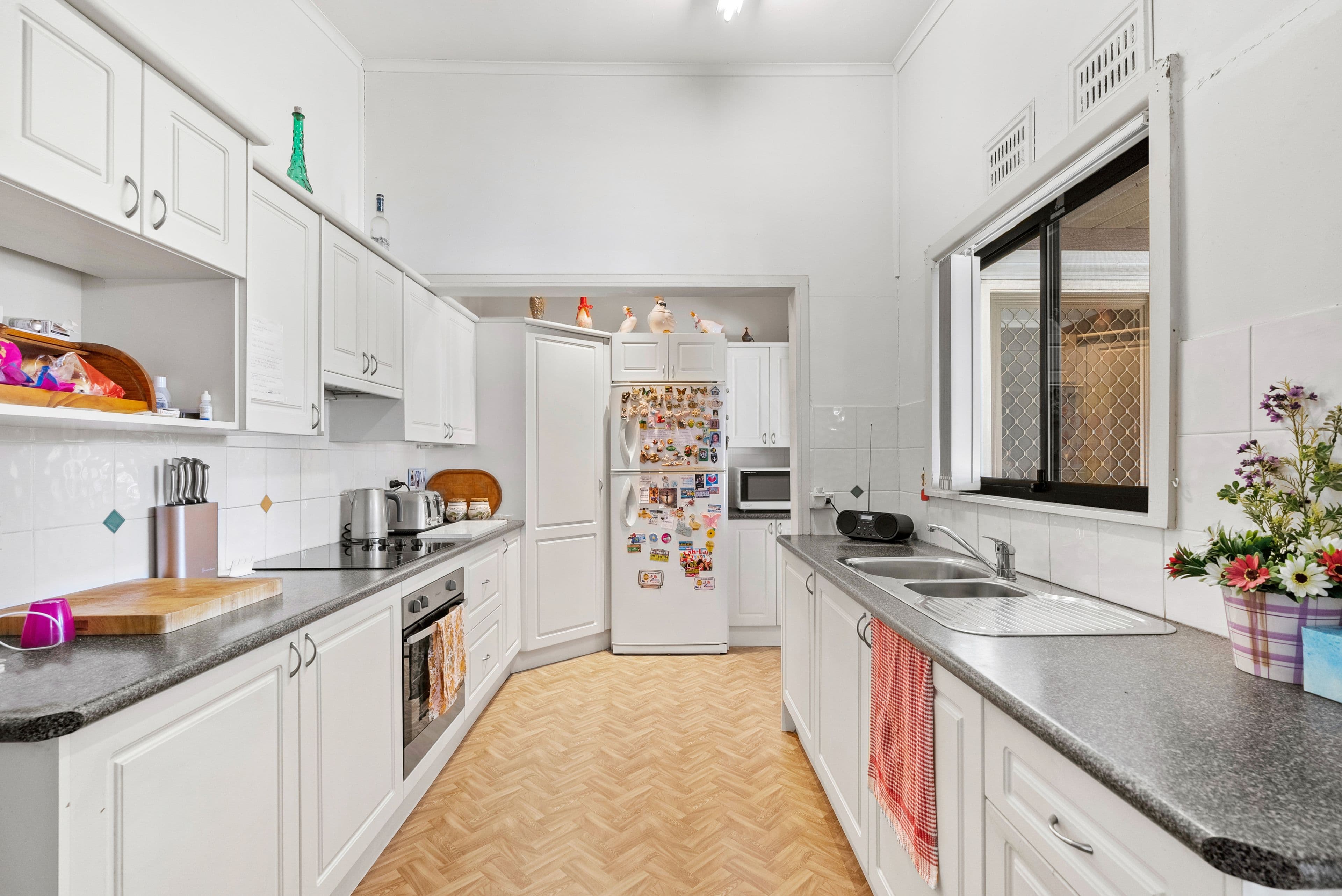 12 Wendouree Street, Busby NSW 2168, Busby - Thumbnail 3
