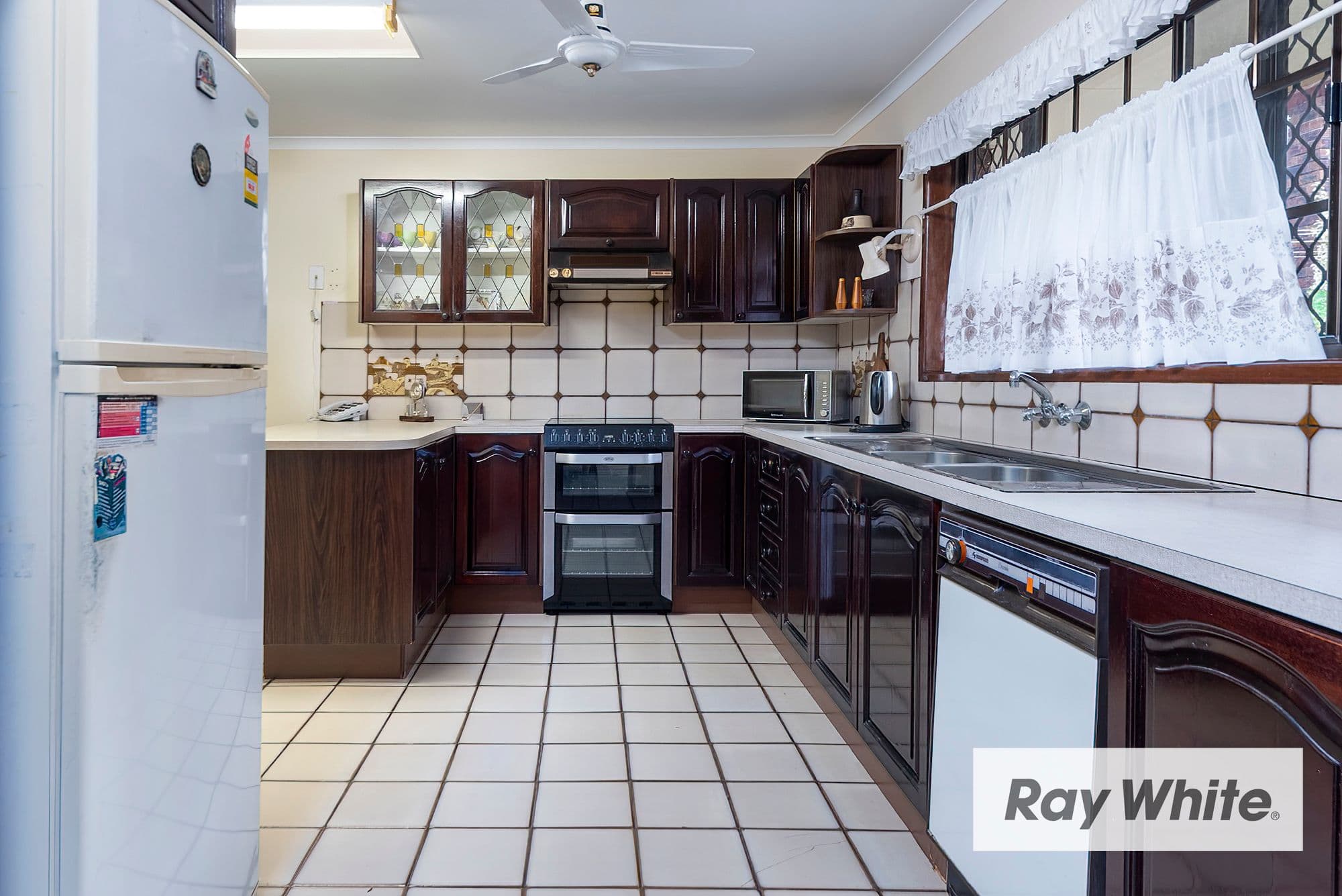 11 Littabella Street, Durack QLD 4077, Durack - Thumbnail 6