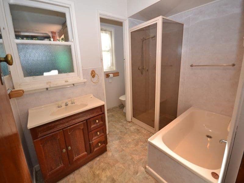 416 Pleasant Street, NEWINGTON VIC 3350, Newington - Thumbnail 4