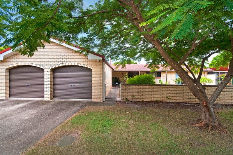 19 Kurrajong Court, PALM BEACH QLD 4221, Palm Beach - Thumbnail 2
