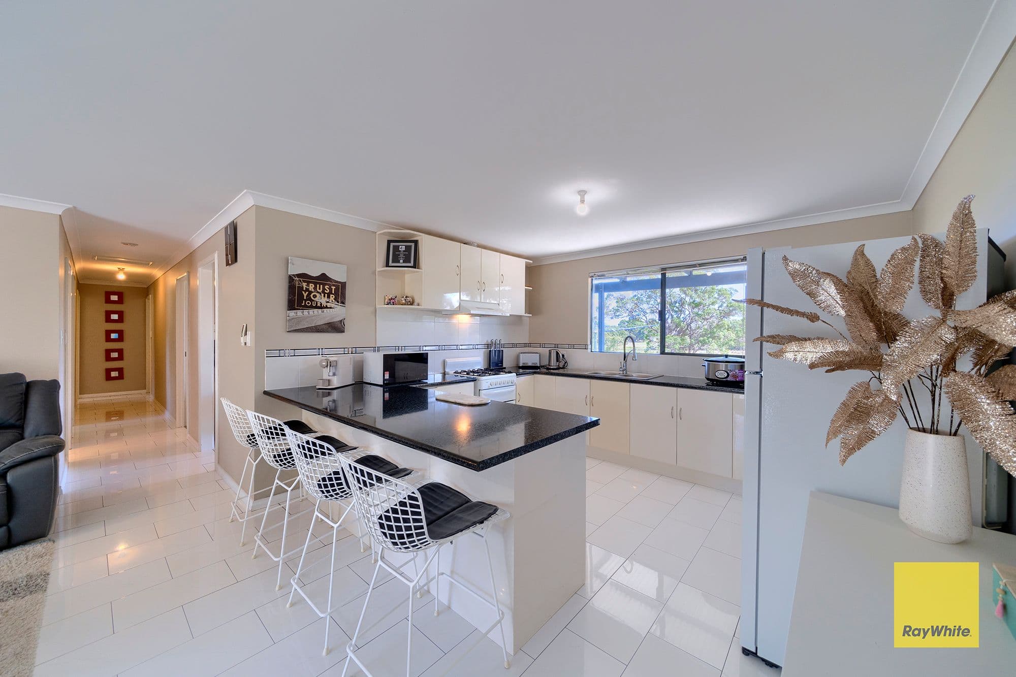 91 Sounness Street, Mount Barker WA 6324, Mount Barker - Thumbnail 4