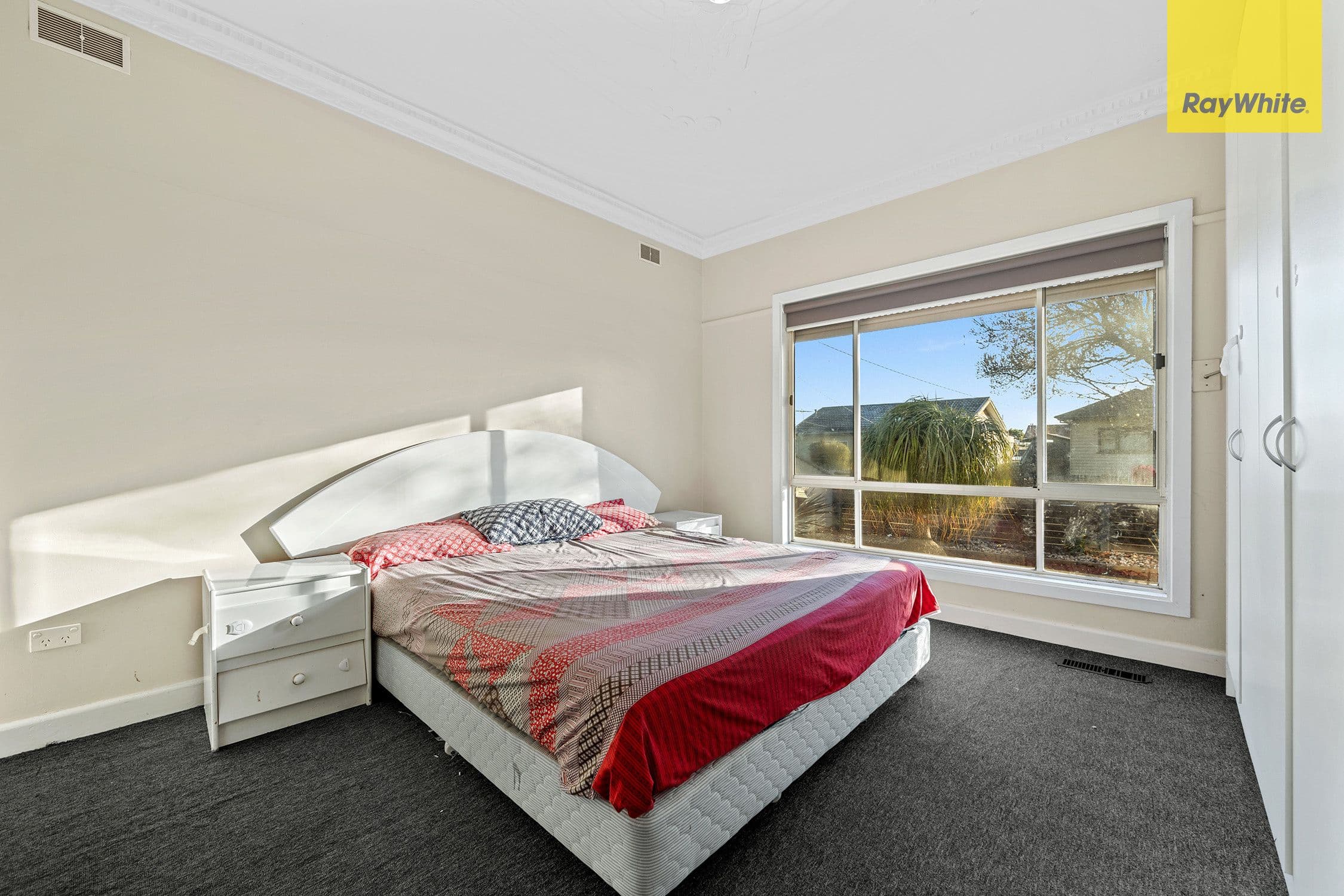32 Oberon Avenue, St Albans VIC 3021, St Albans - Thumbnail 5