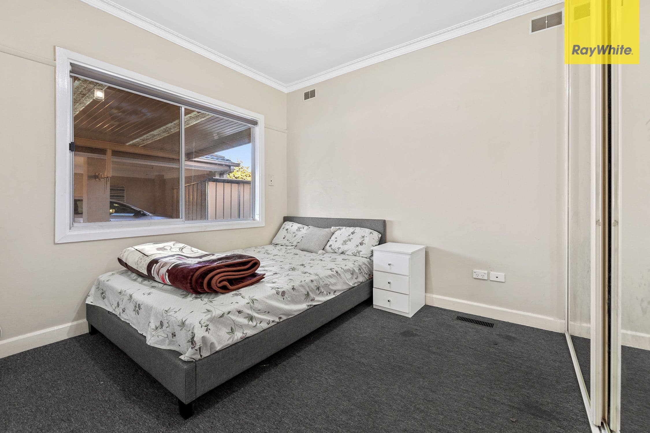 32 Oberon Avenue, St Albans VIC 3021, St Albans - Thumbnail 7