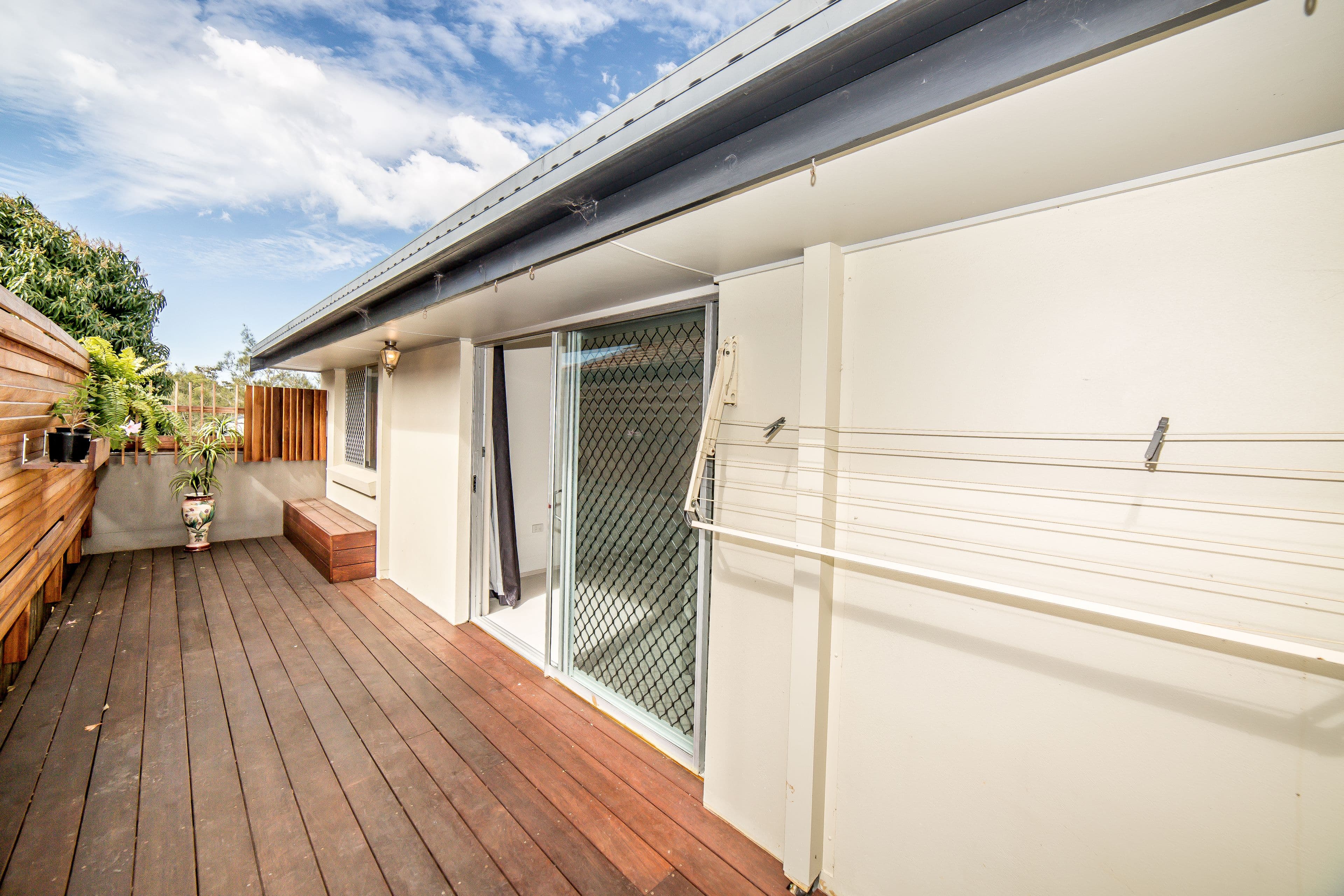 15 Kerr Avenue, Southport QLD 4215, Southport - Thumbnail 4