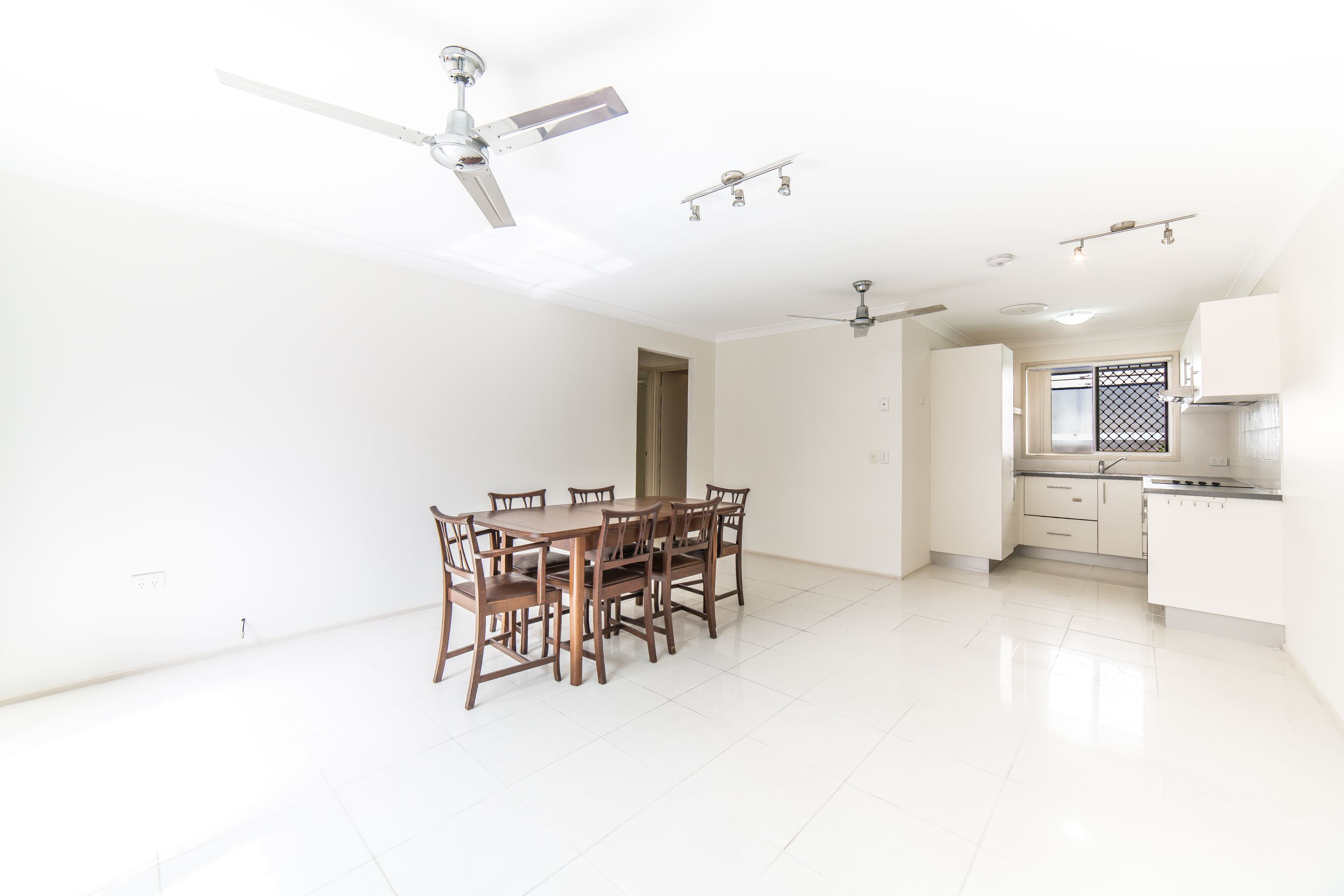 15 Kerr Avenue, Southport QLD 4215, Southport - Thumbnail 5