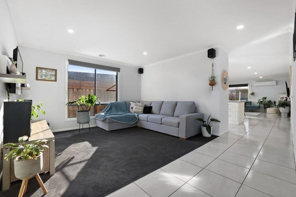 5 Parvum Way, Wyndham Vale VIC 3024, Wyndham Vale - Thumbnail 2
