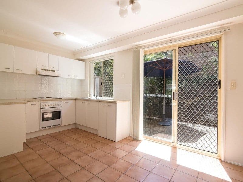 1 Farr Jones Court, Daisy Hill QLD 4127, Daisy Hill - Thumbnail 3