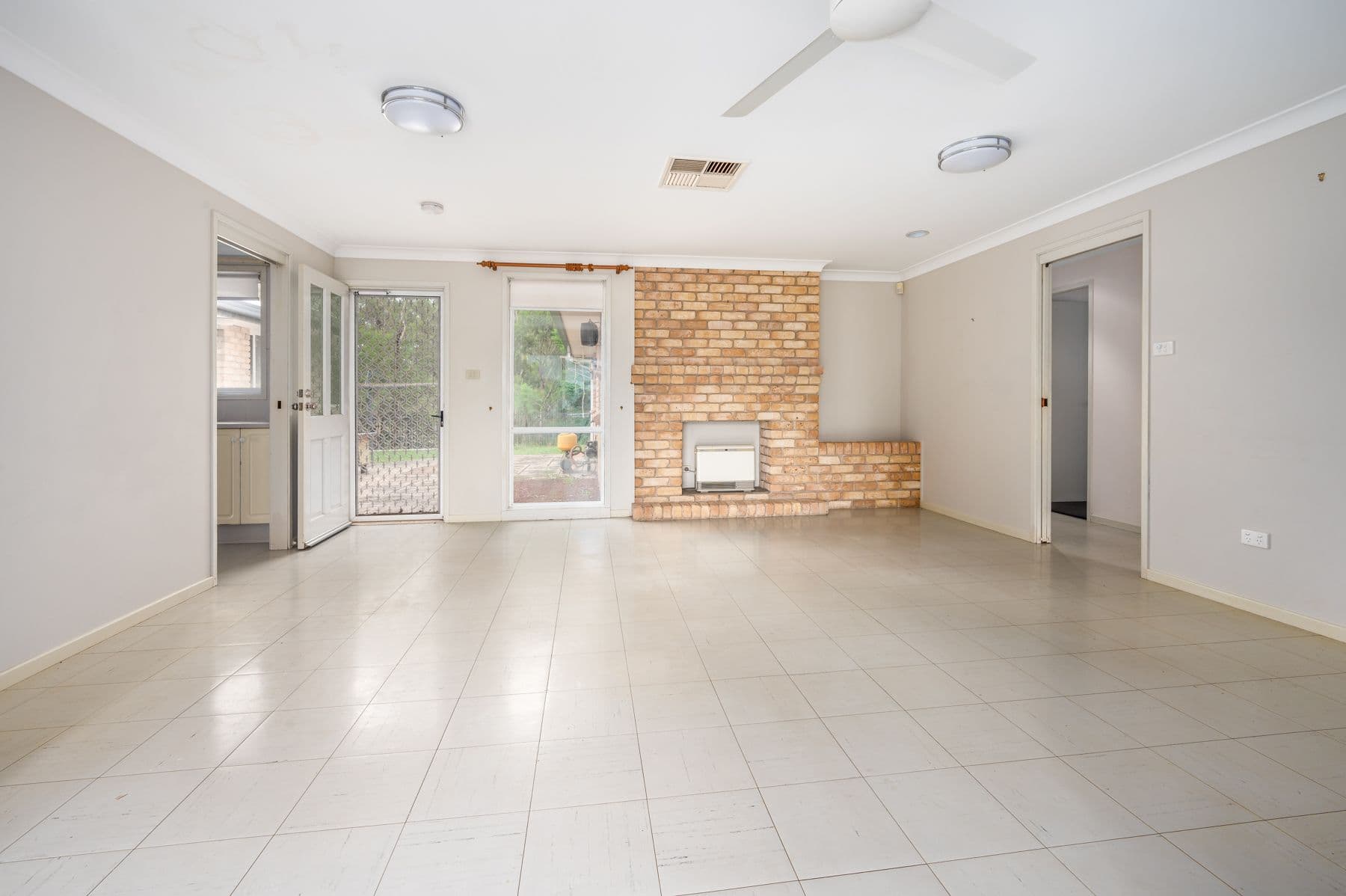 68 Gardner Circuit, Singleton Heights NSW 2330, Singleton Heights - Thumbnail 2