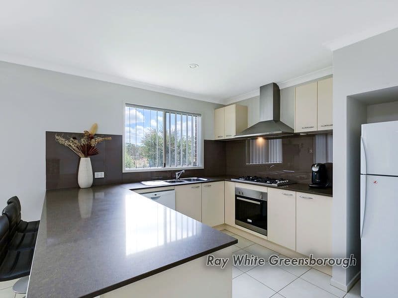 63 Eminence Boulevard, Doreen VIC 3754, Doreen - Thumbnail 3