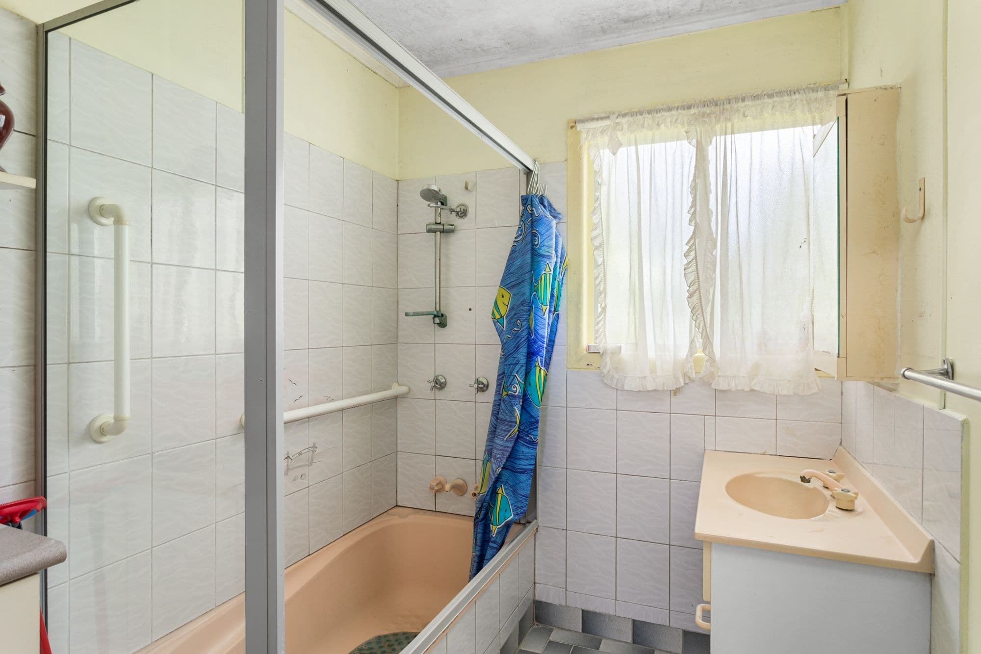 4 Gregory Avenue, Deception Bay QLD 4508, Deception Bay - Thumbnail 6
