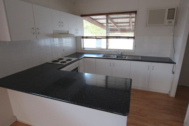 90 Edward Street, Charleville QLD 4470, Charleville - Thumbnail 6