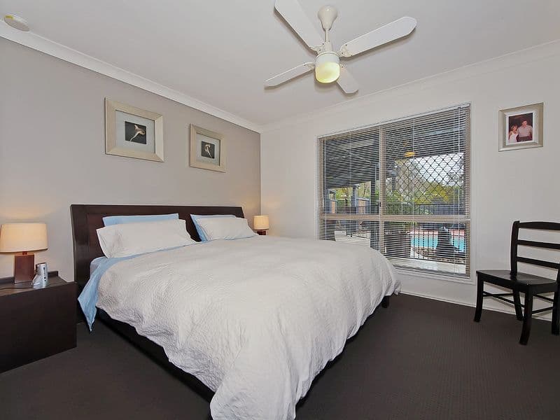 19 Rosedale Place, HELENSVALE QLD 4212, Helensvale - Thumbnail 7
