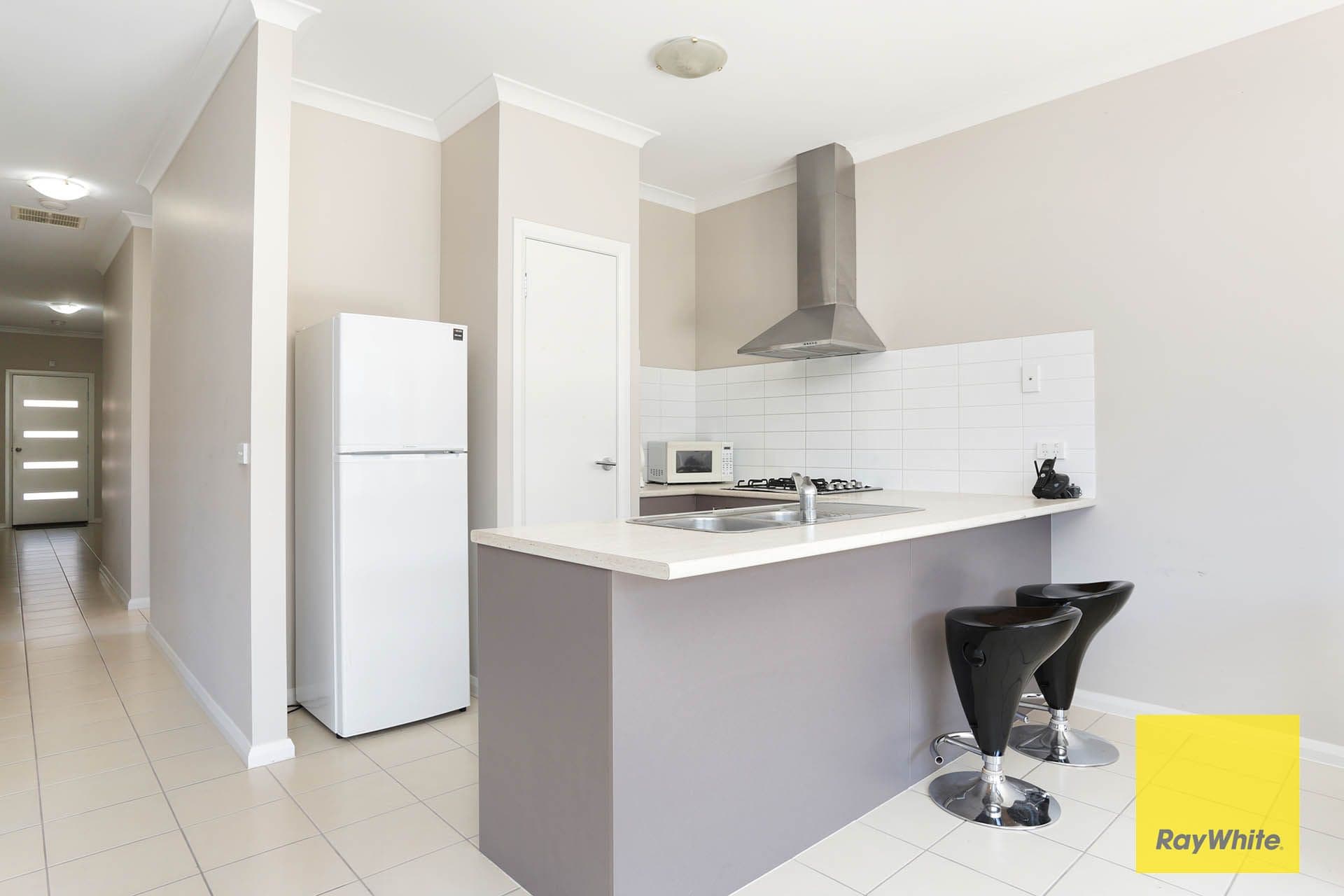 58E Tom Roberts Parade, Point Cook VIC 3030, Point Cook - Thumbnail 2