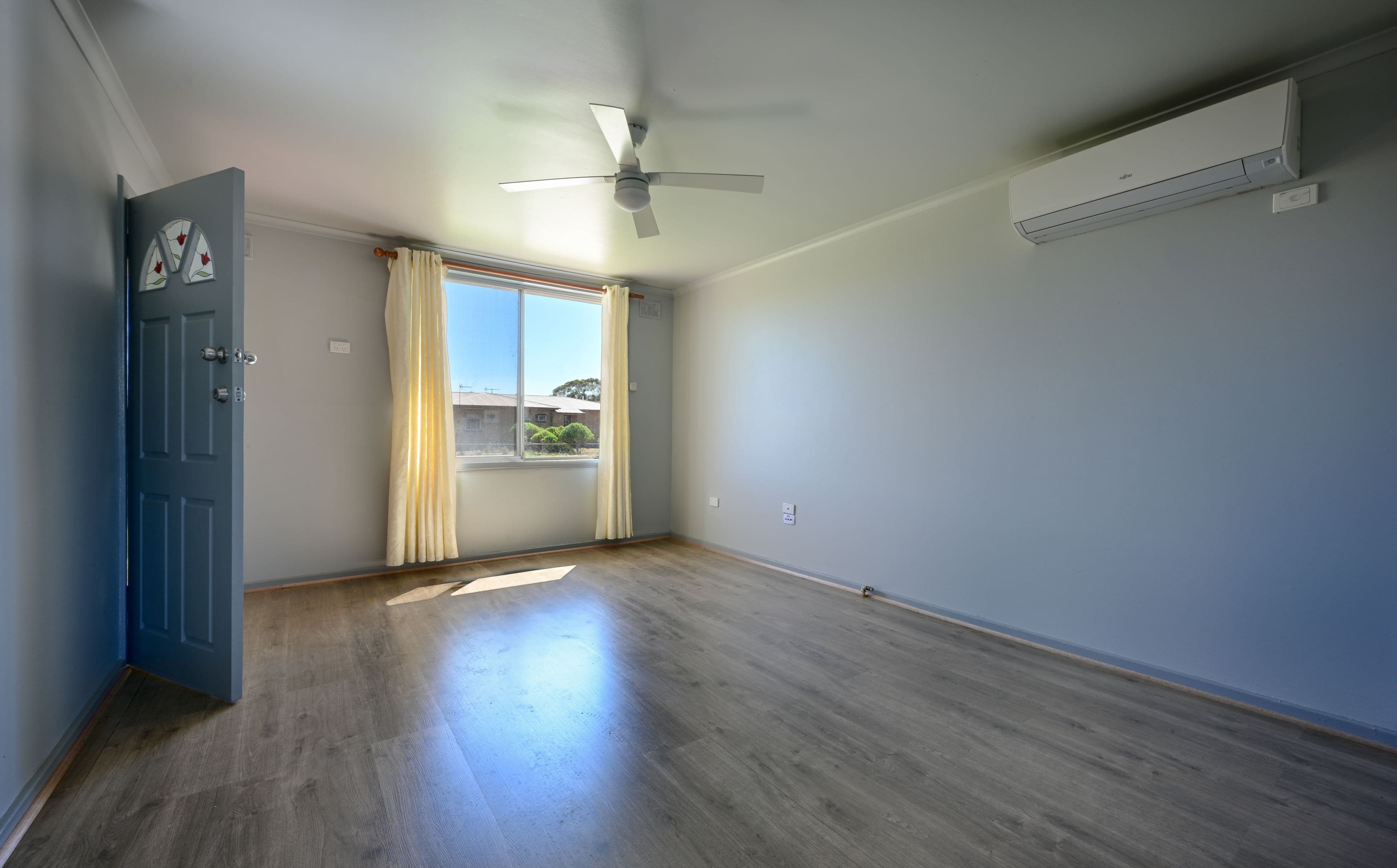 37 Wainwright Street, Whyalla Stuart SA 5608, Whyalla Stuart - Thumbnail 2