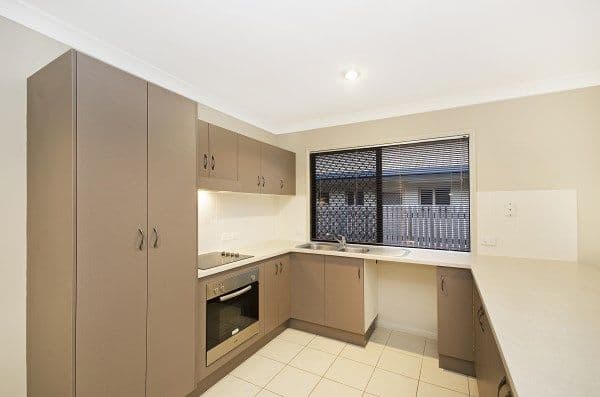 13 Chesham Drive, Kirwan QLD 4817, Kirwan - Thumbnail 2