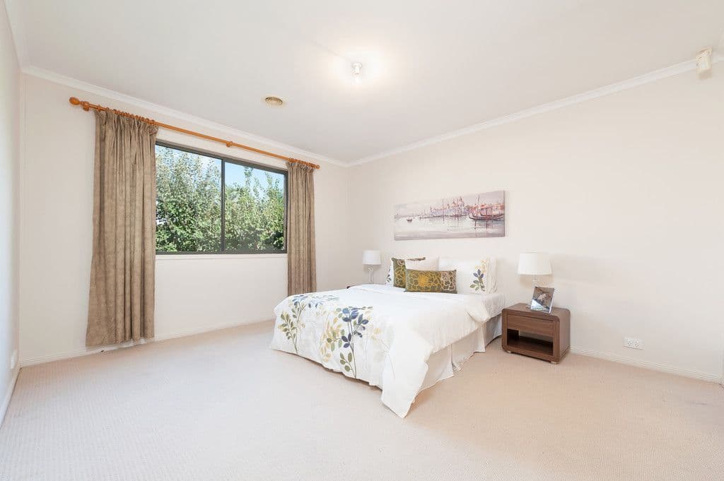 11 Eastwood Place, Craigieburn VIC 3064, Craigieburn - Thumbnail 7