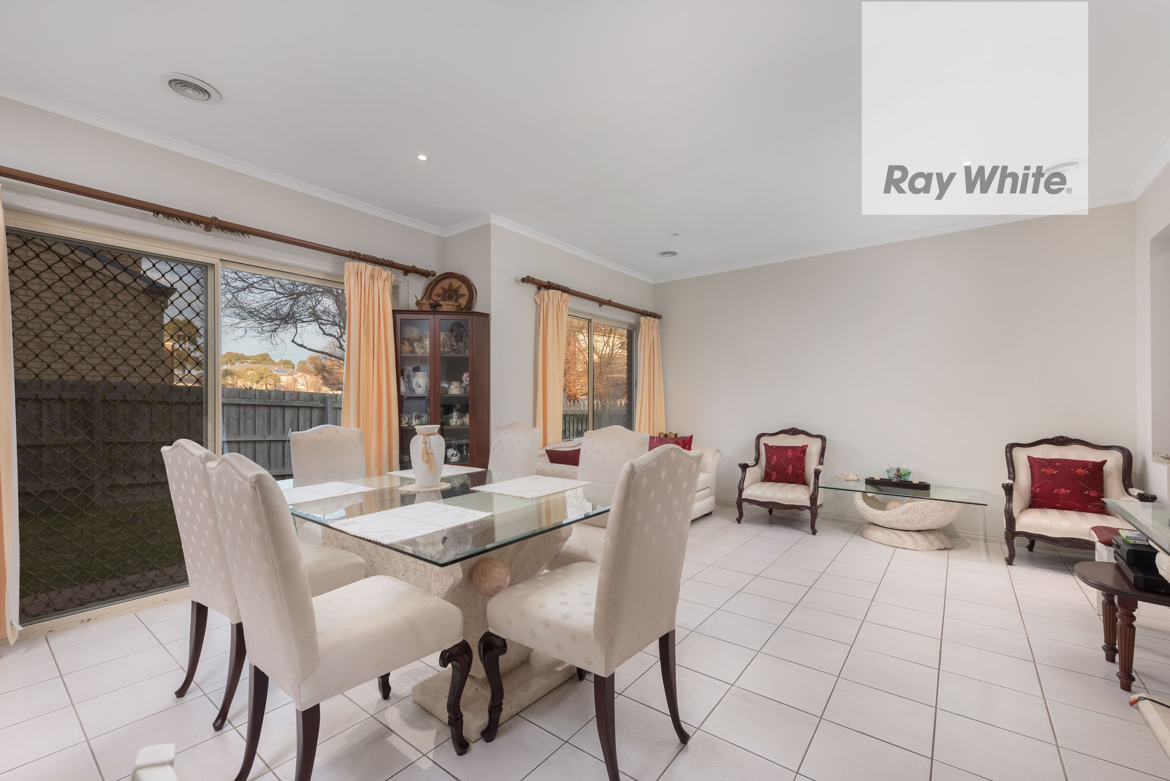 4 Oasis Place, Bundoora VIC 3083, Bundoora - Thumbnail 3