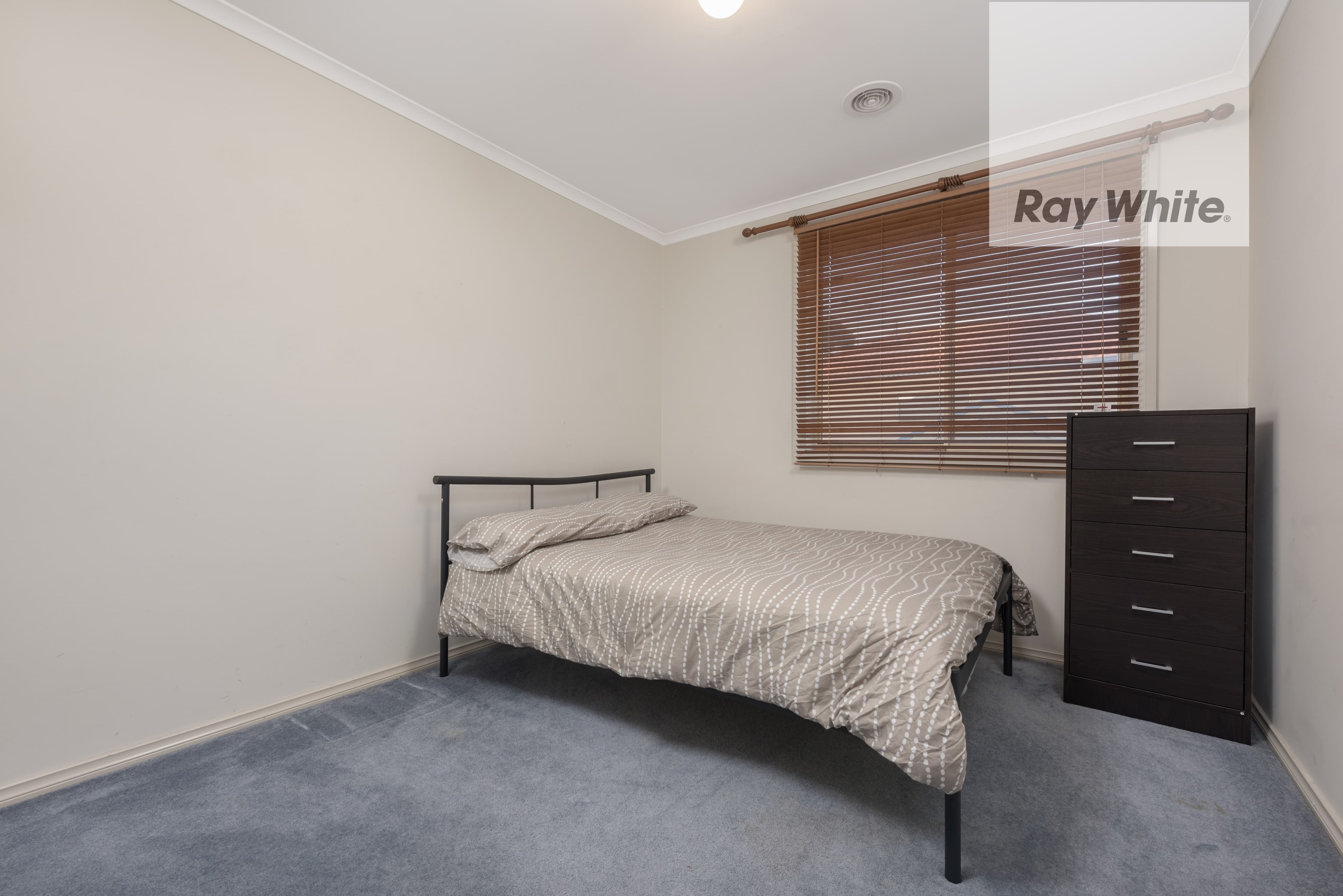4 Oasis Place, Bundoora VIC 3083, Bundoora - Thumbnail 6