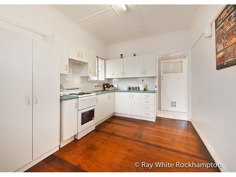 258 Hook Street, BERSERKER QLD 4701, Berserker - Thumbnail 2