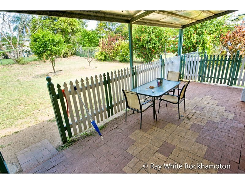 258 Hook Street, BERSERKER QLD 4701, Berserker - Thumbnail 7