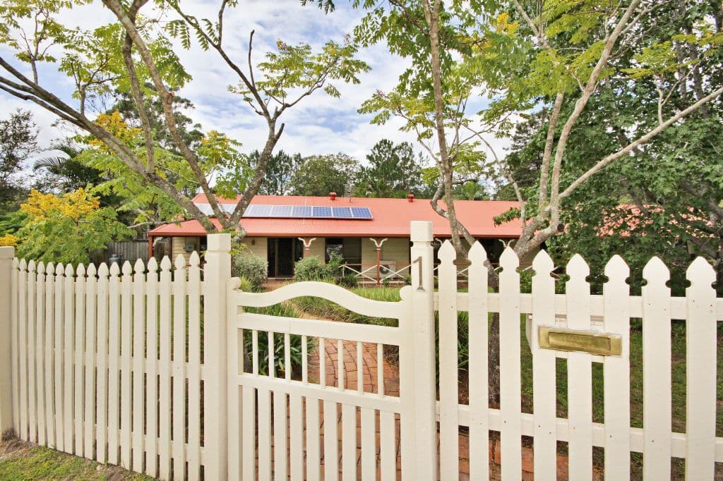 1 Cardinal Court, MUDGEERABA QLD 4213, Mudgeeraba - Image 1
