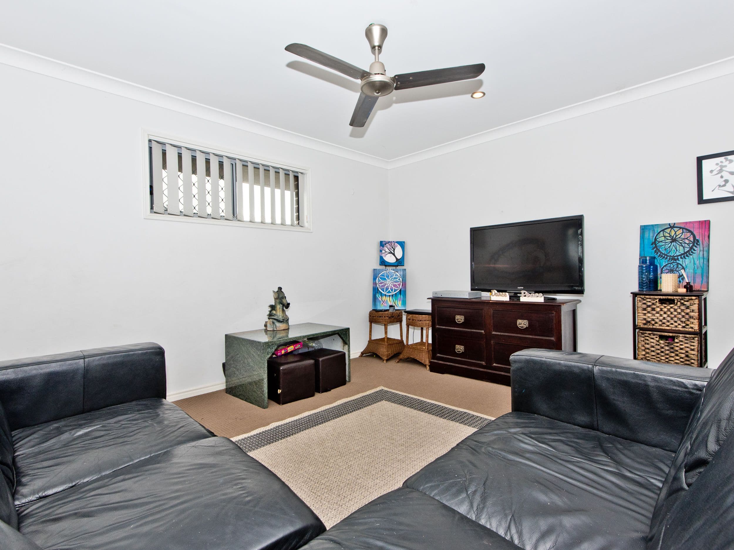 16 Bluejay Circuit, Morayfield QLD 4506, Morayfield - Thumbnail 2