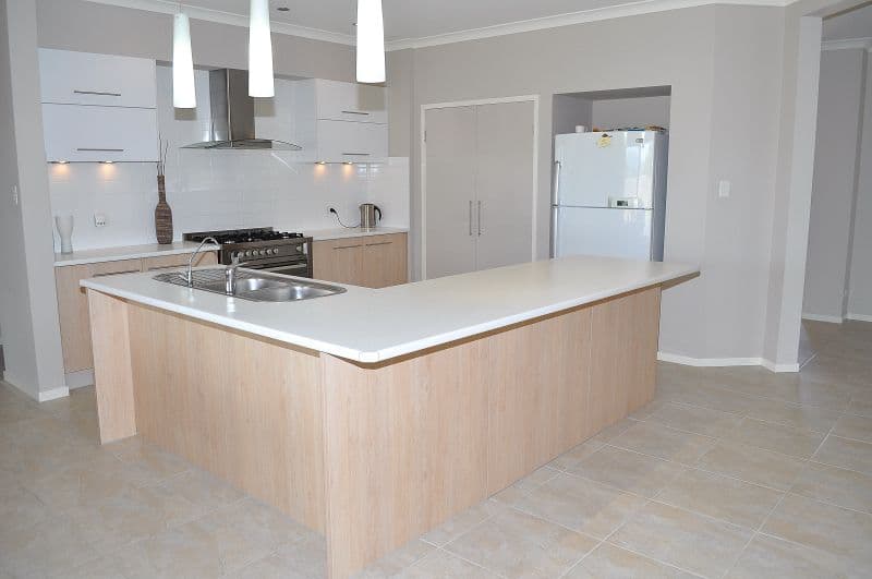 76 Salvado Drive, PACIFIC PINES QLD 4211, Pacific Pines - Thumbnail 7