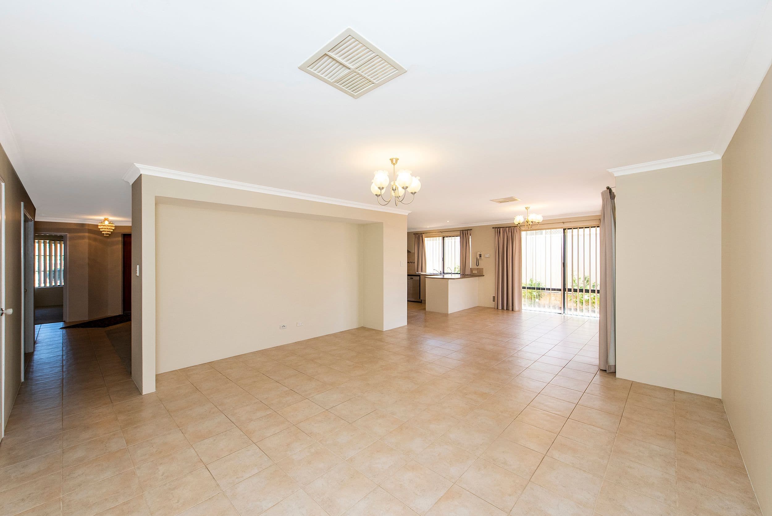 14 Fairburn Crescent, Baldivis WA 6171, Baldivis - Thumbnail 2