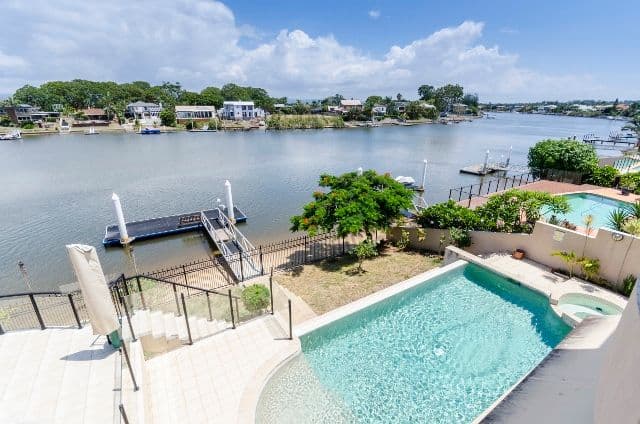 25 Sir Bruce Small Boulevard, BENOWA WATERS QLD 4217, Benowa - Thumbnail 3