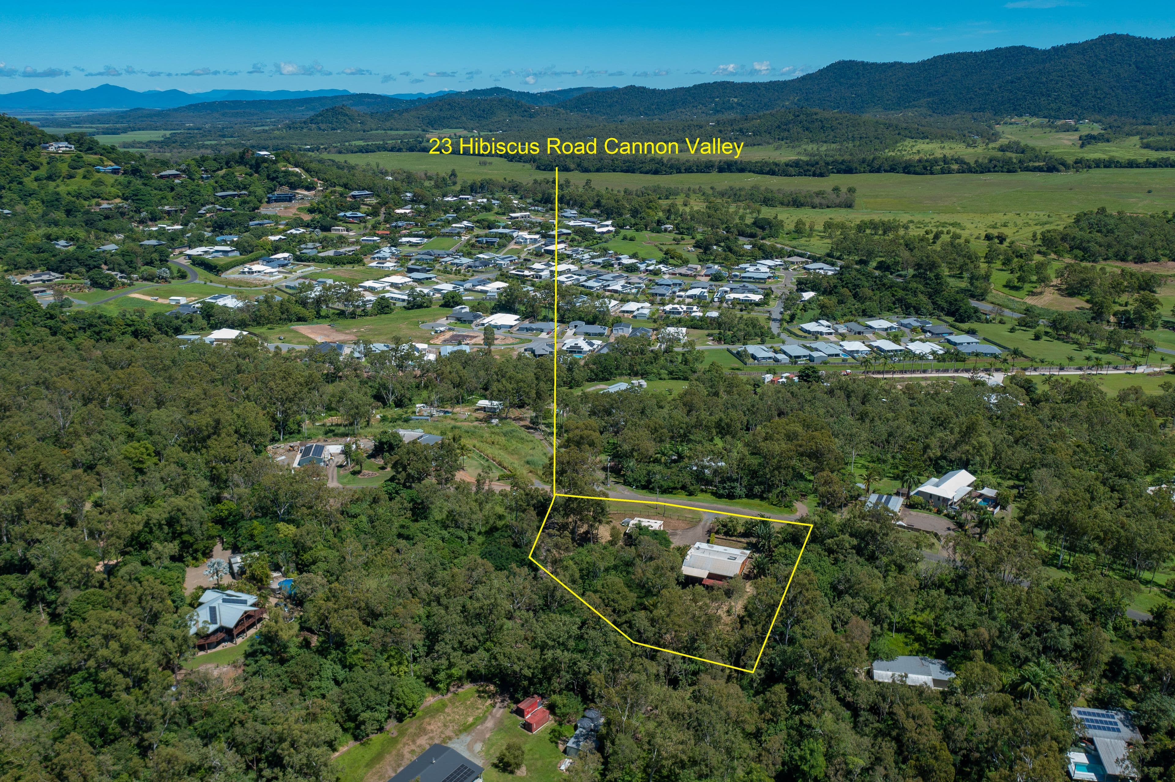 23 Hibiscus Road, Cannon Valley QLD 4800, Cannon Valley - Thumbnail 2