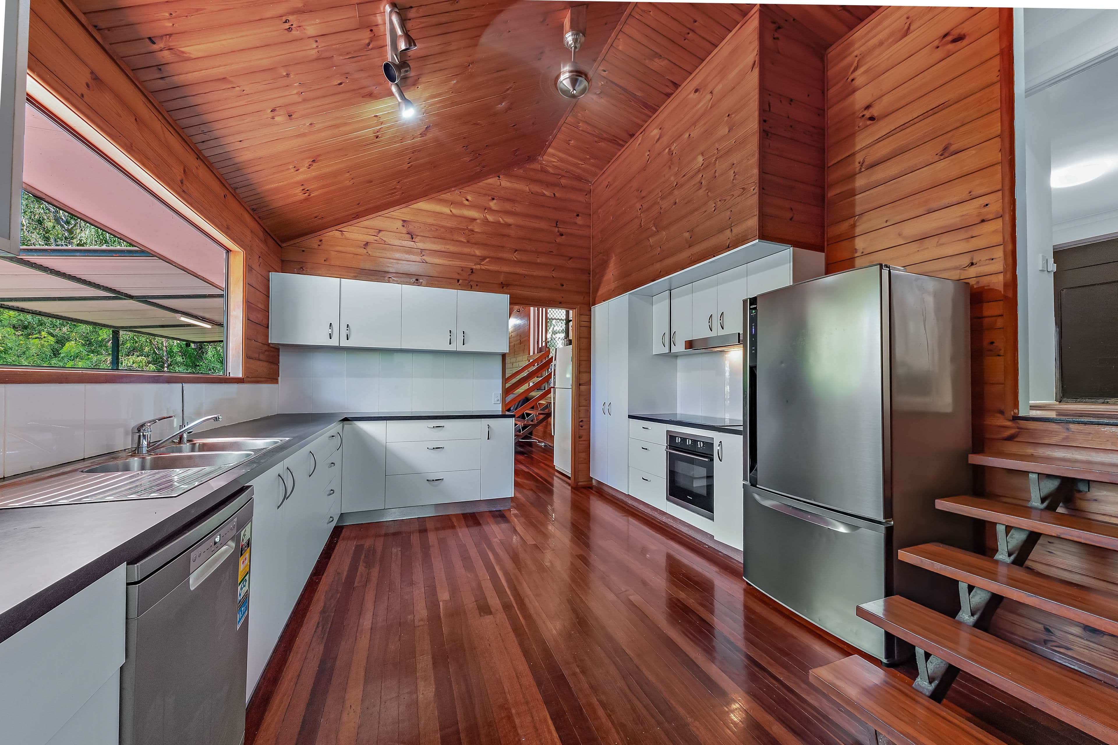 23 Hibiscus Road, Cannon Valley QLD 4800, Cannon Valley - Thumbnail 7