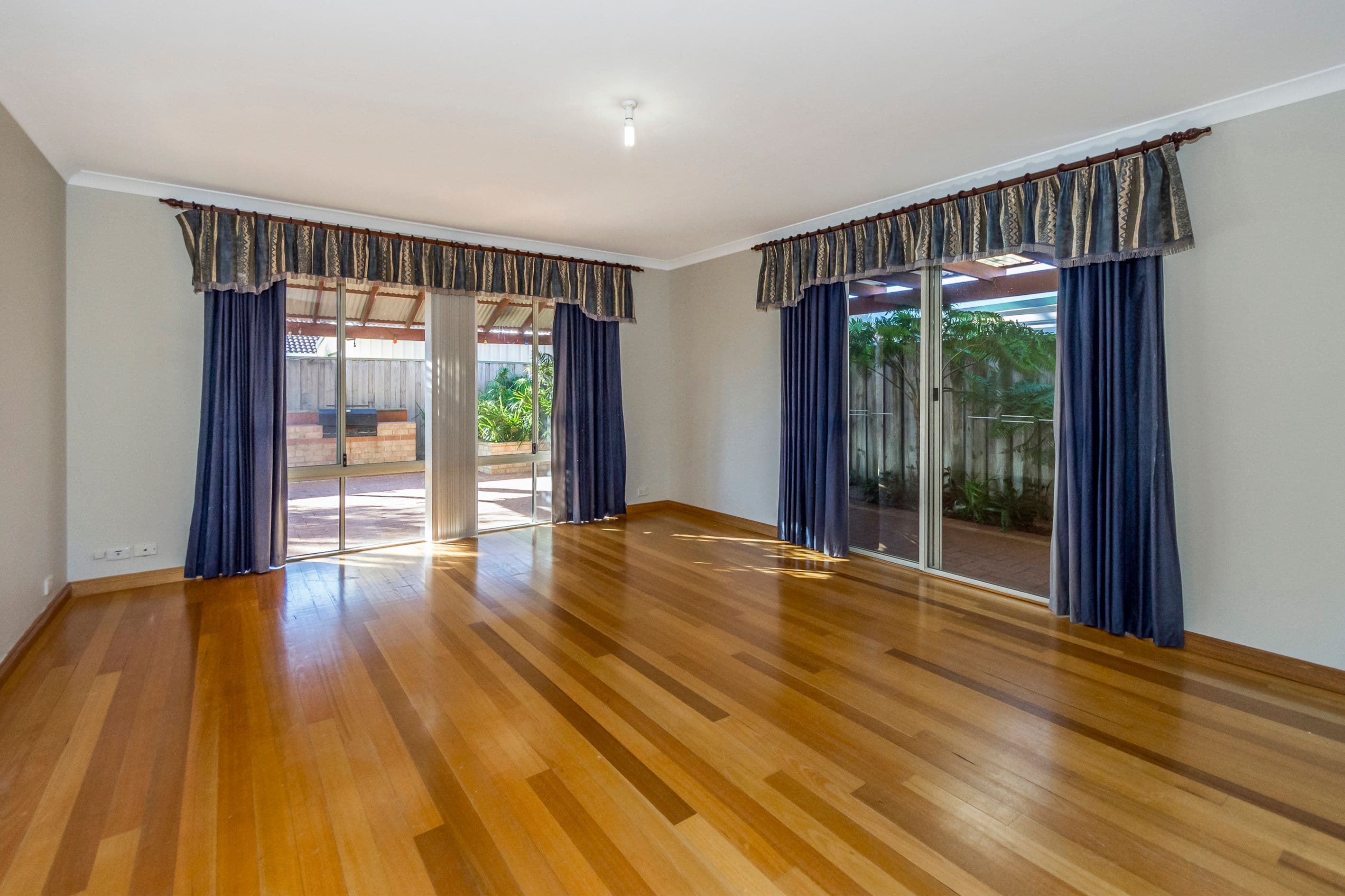 21 Ritchie Drive, Rockingham WA 6168, Rockingham - Thumbnail 3