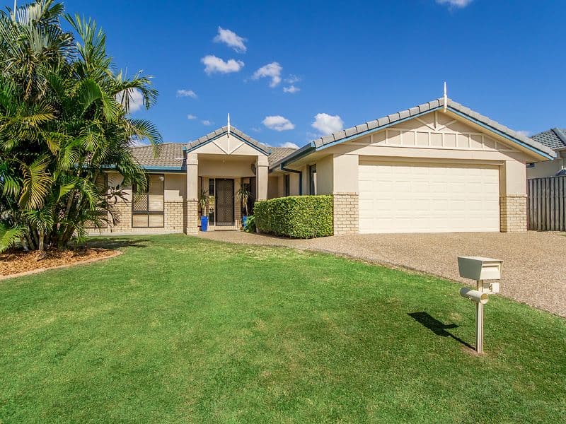 4 Eton Drive, Oxenford QLD 4210, Oxenford - Thumbnail 2