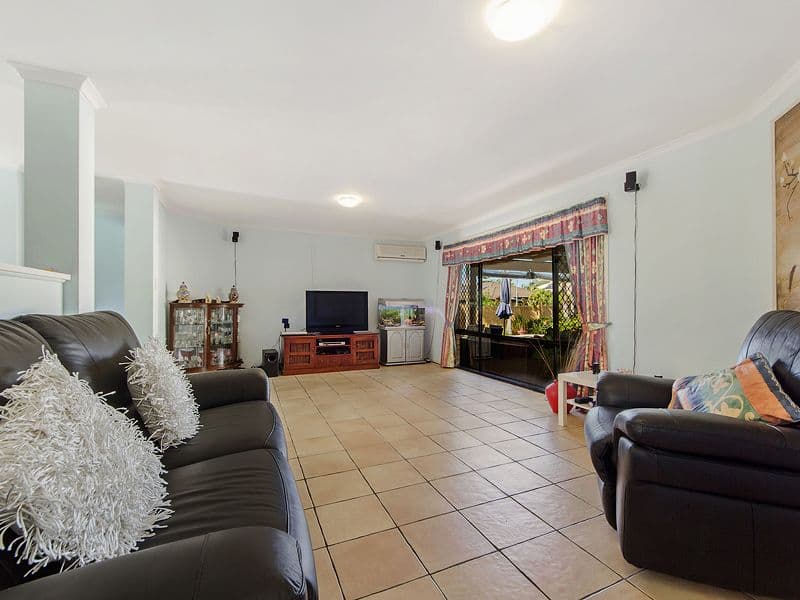 4 Eton Drive, Oxenford QLD 4210, Oxenford - Thumbnail 5