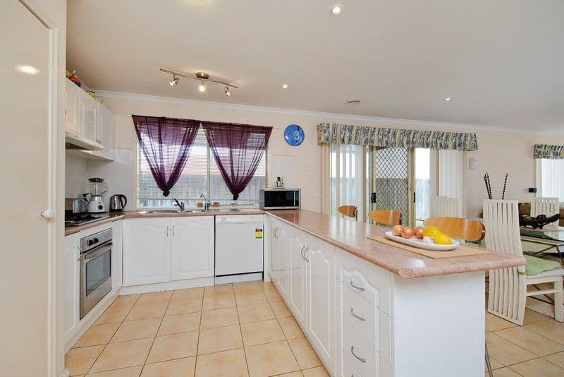 7  Bastille Court, HOPPERS CROSSING VIC 3029, Hoppers Crossing - Thumbnail 3
