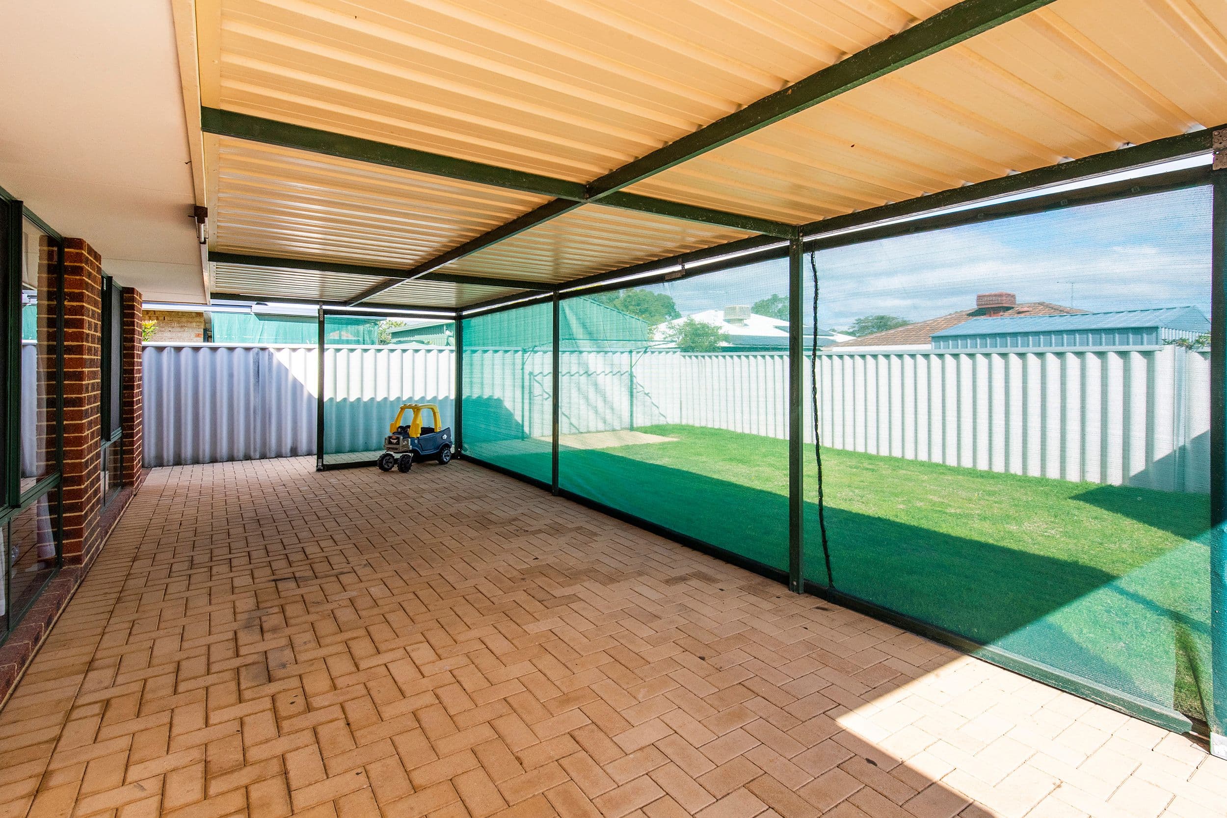 8 Isdell Mews, Waikiki WA 6169, Waikiki - Thumbnail 4