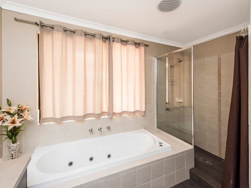 140 Rosewood Drive, Chittering WA 6084, Chittering - Thumbnail 7