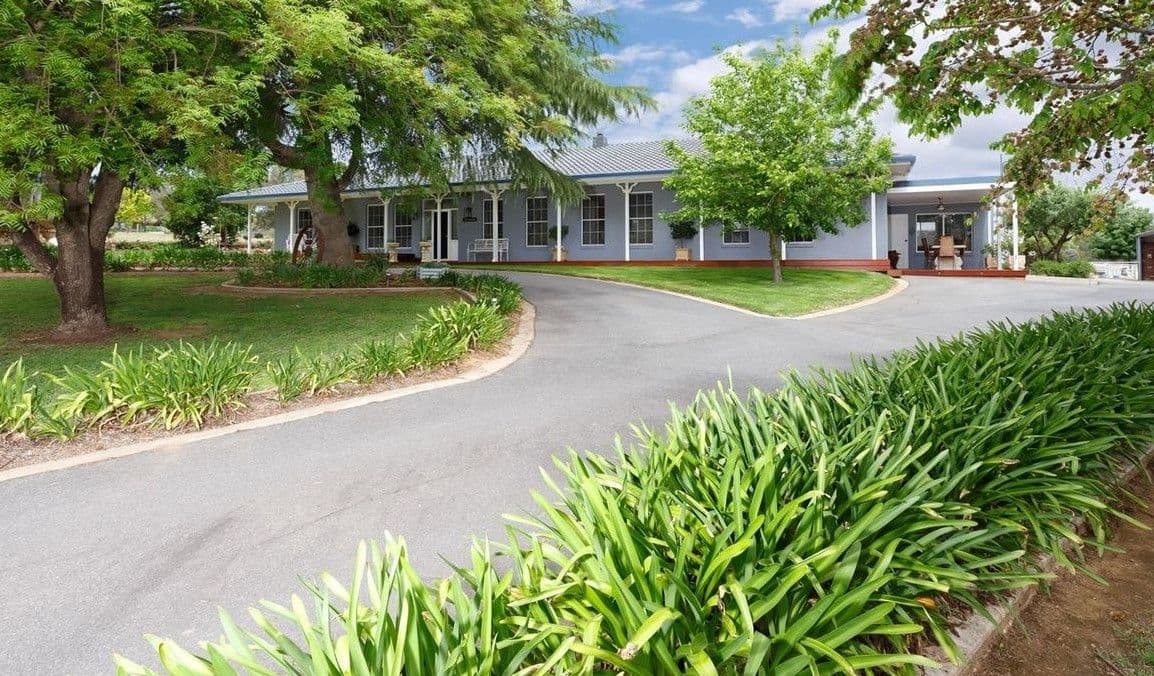 14 Silverwood Road, Lake Albert NSW 2650, Lake Albert - Image 1