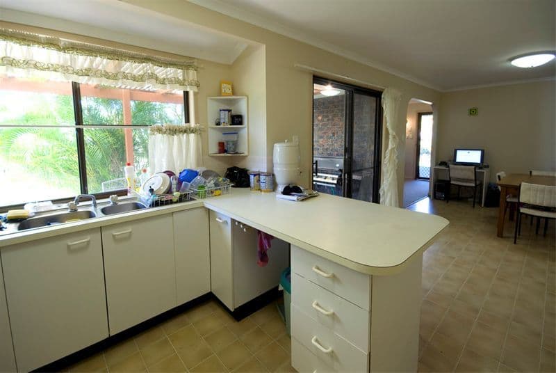 12  Pandor Court, BUDERIM QLD 4556, Buderim - Thumbnail 2
