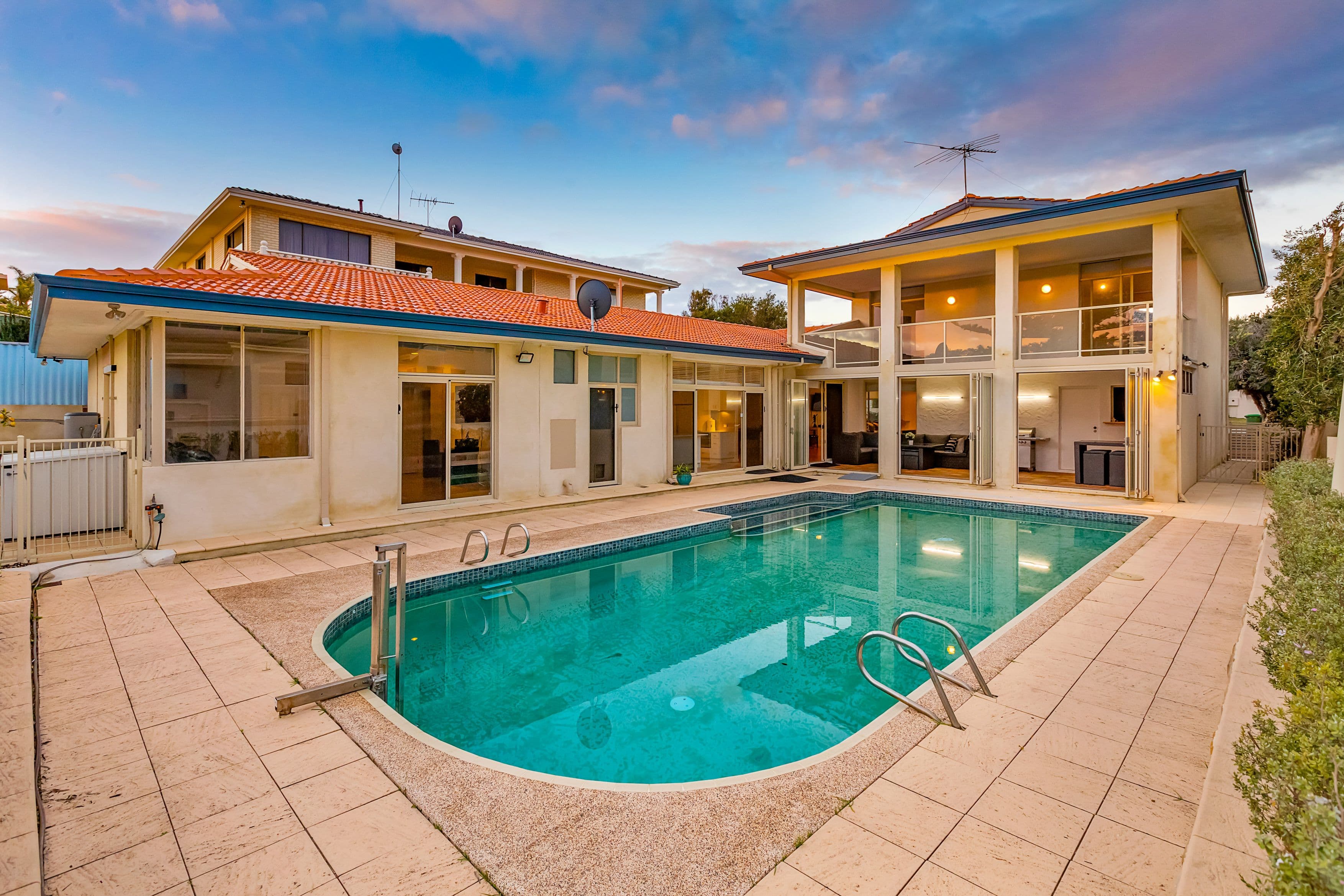 53 Tarongo Way, City Beach WA 6015, City Beach - Thumbnail 2